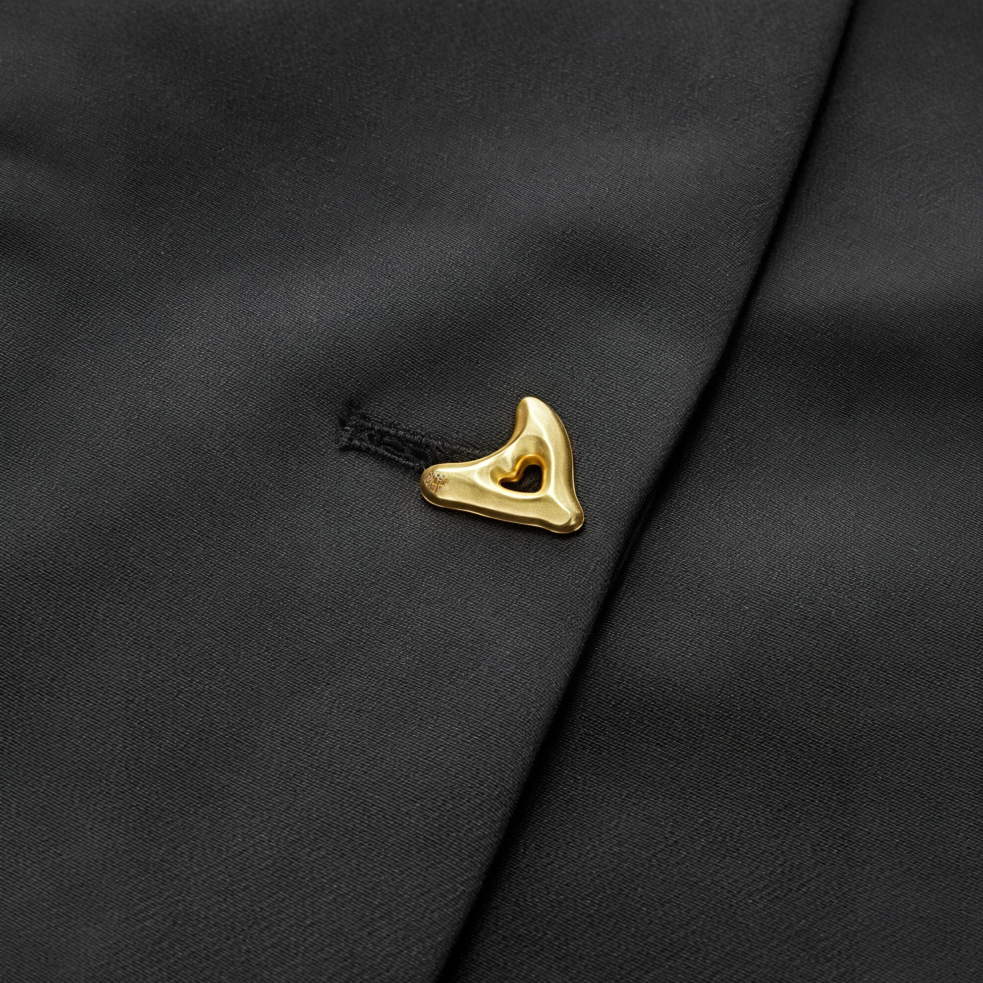 Saravia - Minimalistinis Elegantiškas Topas