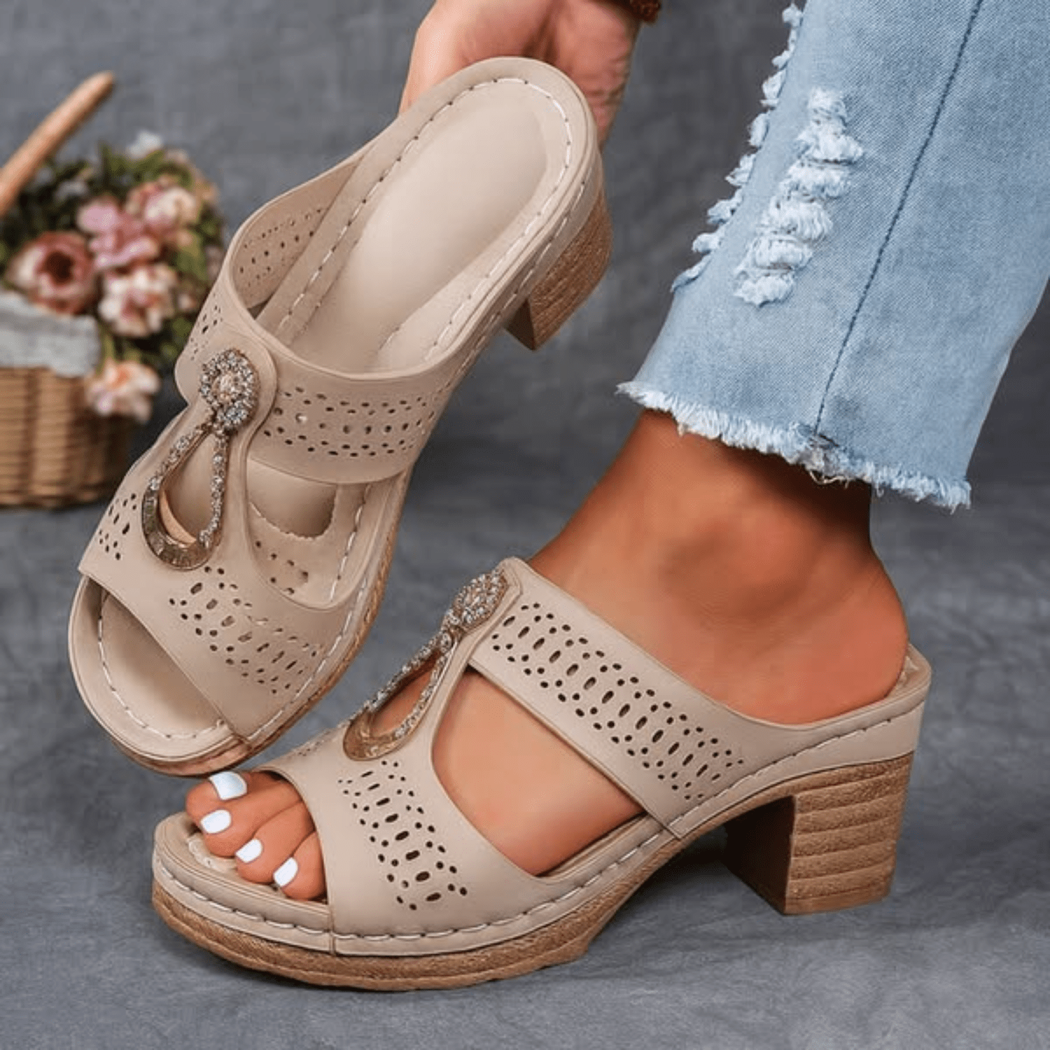 Isabelle – Ortopediniai sandalai